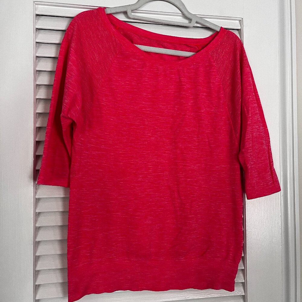 Sweaty Betty Hot Pink 3/4 Sleeve Top